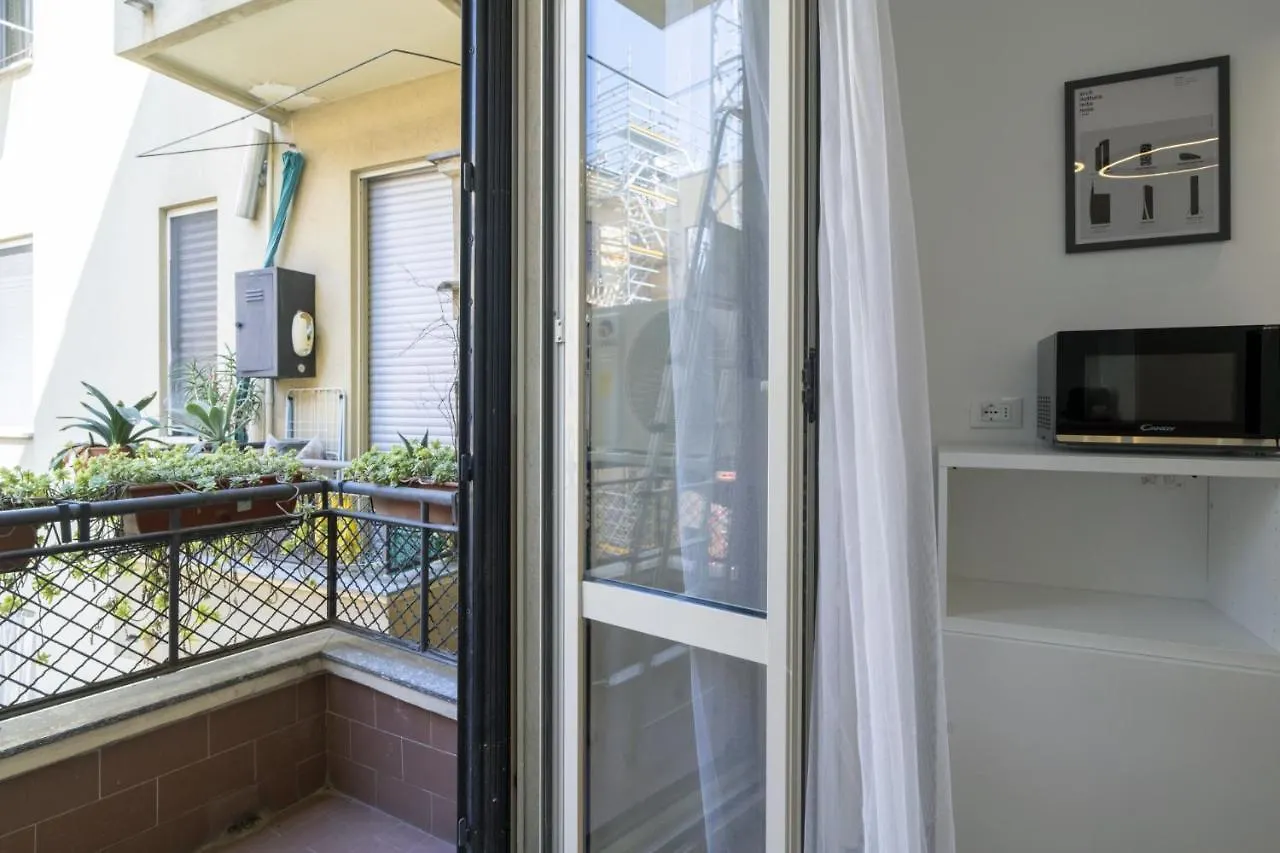 Apartment Easylife - Esperienza Unica Nel Cuore Di Moscova Milan